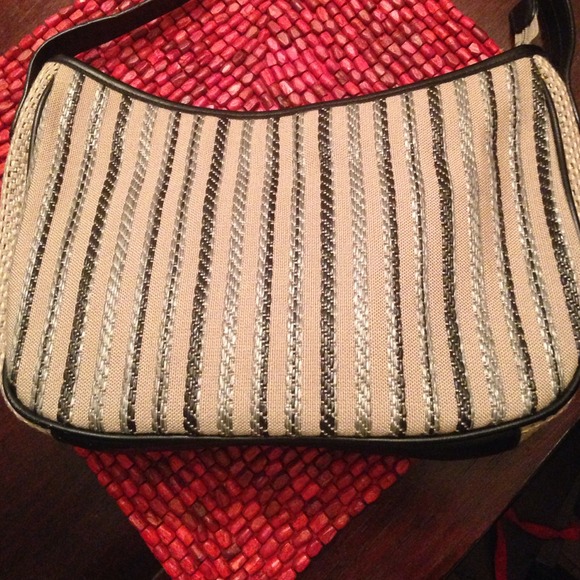 Stone Mountain multi-colored woven Bucket bag - Picture 2 of 4