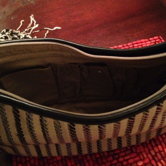 Stone Mountain multi-colored woven Bucket bag - Picture 4 of 4