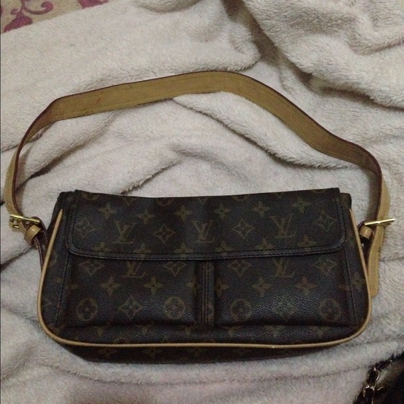 Brown handbag