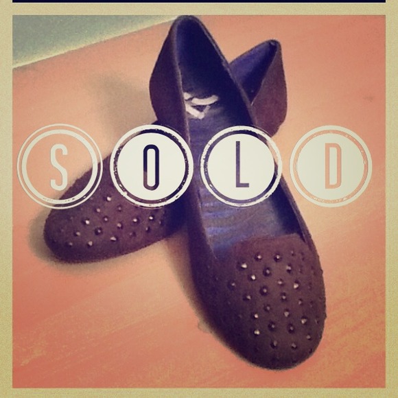 "SALE" Black Studded Report Flats