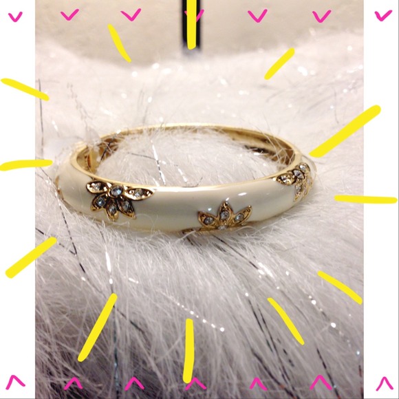 🔴BUNDLED🔴 Enamel Bangle Bracelet