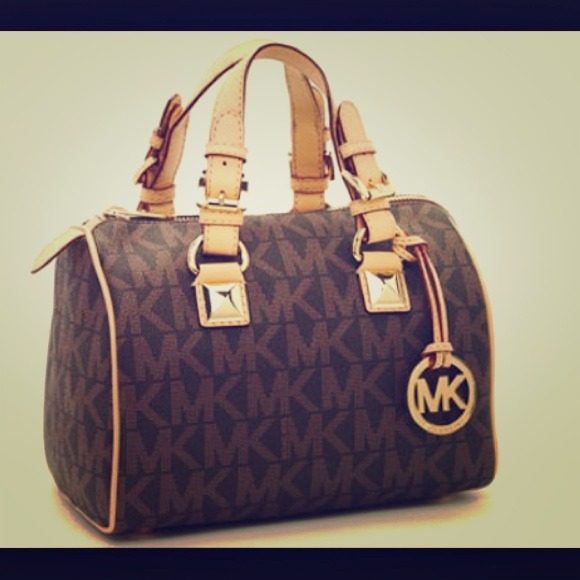 Michael  kors hand bag - Picture 6 of 6