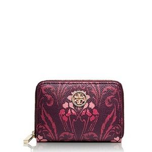 ❌SOLD❌Tory Burch Robinson Printed Zip Wallet❌SOLD❌