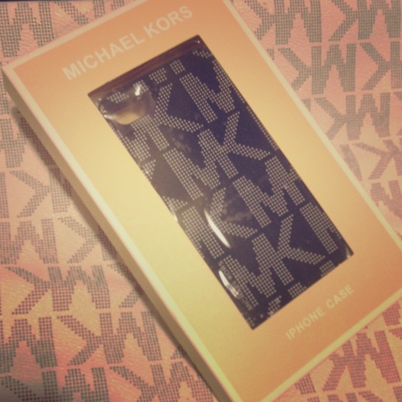 Michael Kors iPhone 5 Case Gold Metallic Monogram