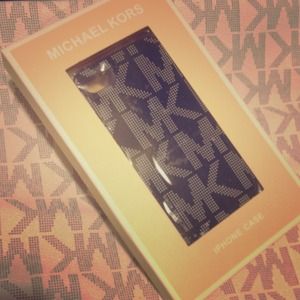 Michael Kors iPhone 5 Case Gold Metallic Monogram