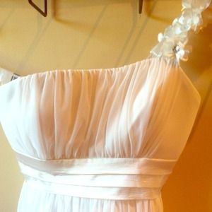 Beautiful new dress!!