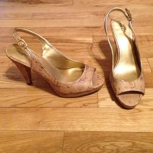 Cork Slingback Heels NWOT