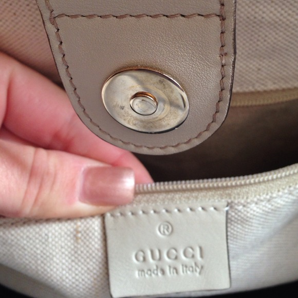 Gucci Bag Authentic White Purse - Picture 7 of 15