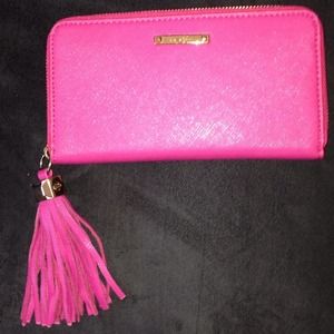 🎅🎄SOLD🎅🎄Stella & Dot Pink Mercer Wallet