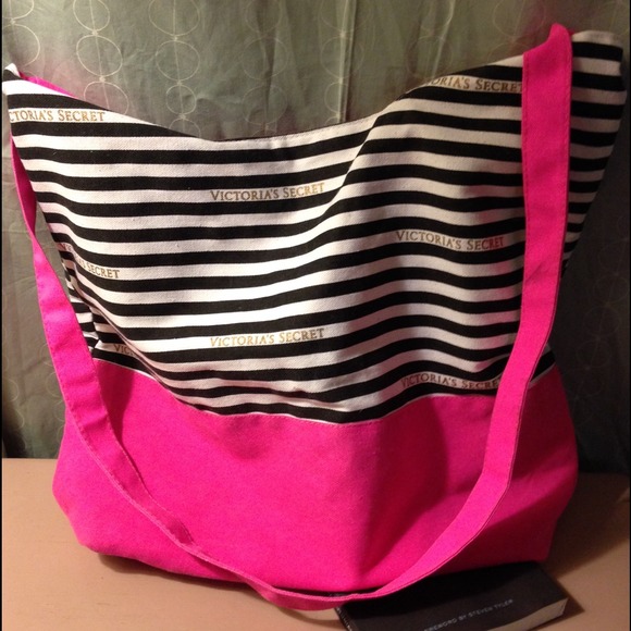 ❌SOLD❌Victoria's Secret Tote - Picture 3 of 4