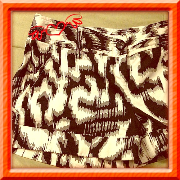 The limited shorts