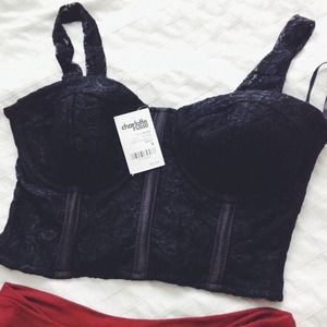 Black bustier
