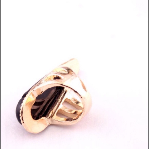 Black Stone ring - Picture 3 of 3