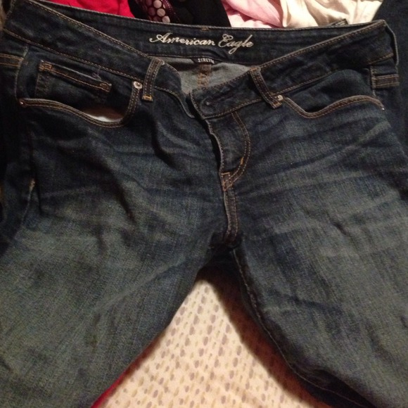 Dark blue American eagle skinny jeans