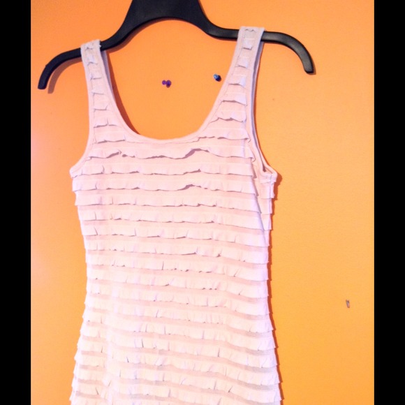 Pink Ruffled Bodycon - Picture 2 of 3