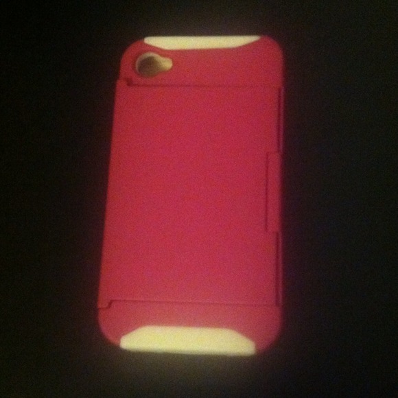 Secret Compartment iPhone case - Picture 2 of 3