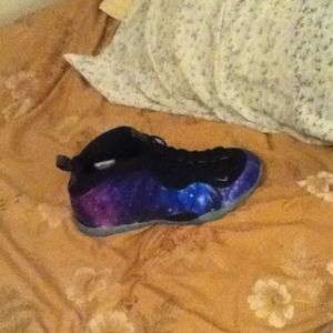 Galaxy foamposites make an offer or trade.