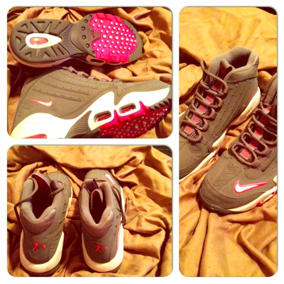 Super cute pink nike ‼️‼️