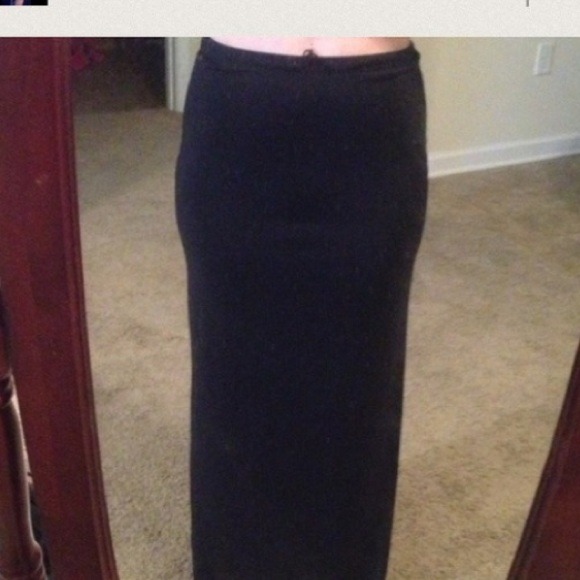 Back maxi skirt- on hold