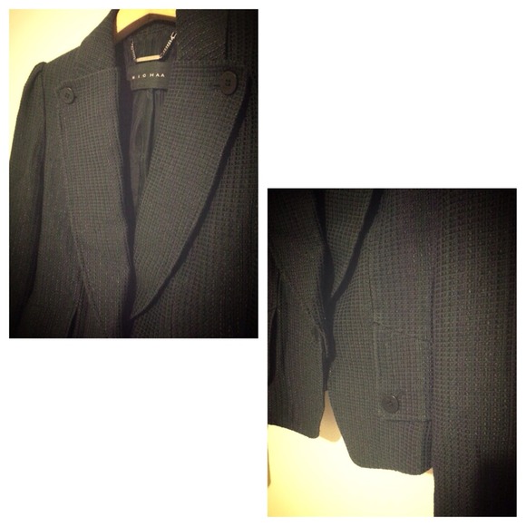 Black Jacket - Picture 2 of 3
