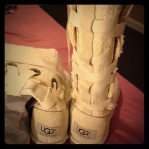 SOLD💕Limited edition Ugg boots💕