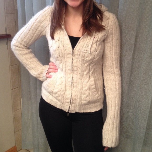 SOLD OFFLINE - Picture 2 of 4