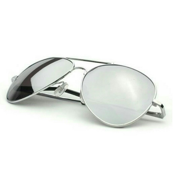 EE Accessories - Silver Aviator Sunglasses