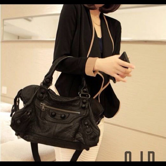 {SOLD} Korean style soft jacket - Picture 3 of 3