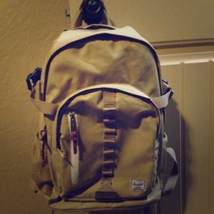 Herchel Backpack