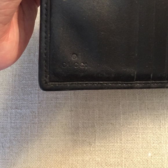 🎉Final Price🎉 Authentic Black Gucci Wallet - Picture 3 of 4
