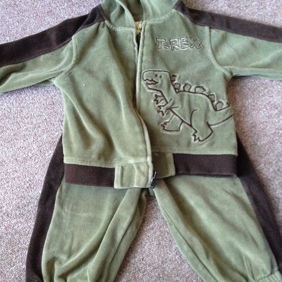 Boys velour sweatsuit