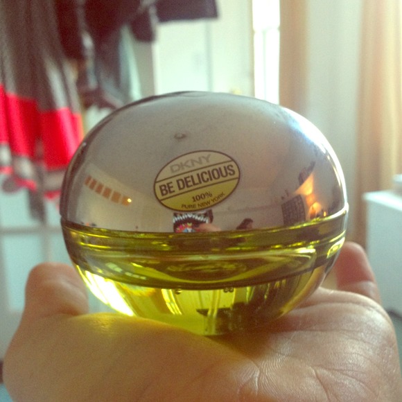 DKNY Be Delicious Perfume