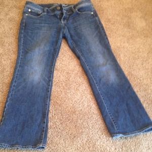 American Eagle jeans size 8 short.