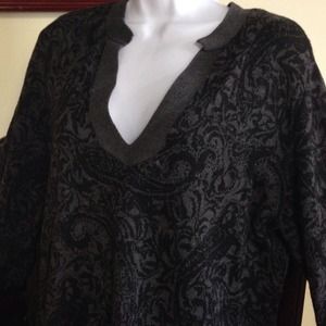 SOLD in bundle for lillibet. top with sparkle.