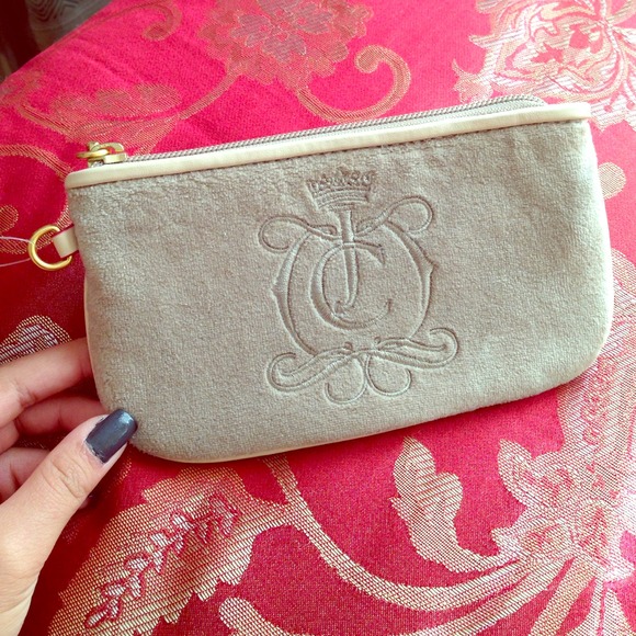 Beige Juicy Couture Wristlet