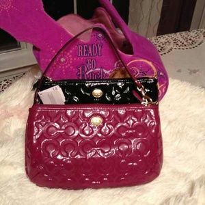 ALREADY SOLDOUTREDUCE* BRAND NEW Coach wristle bag