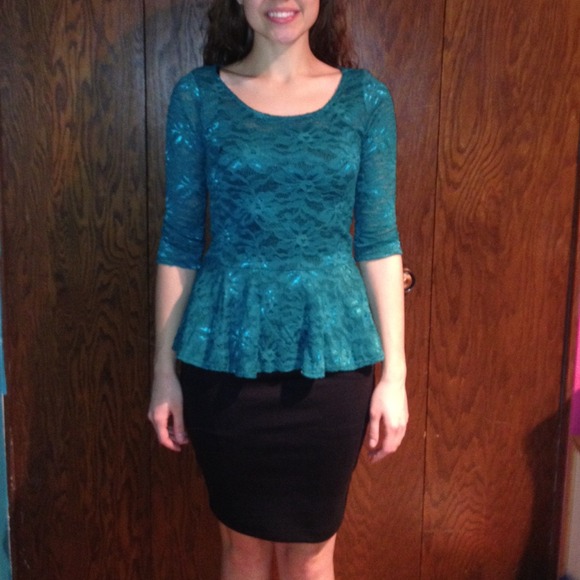 SOLD ON VINTED - Picture 2 of 3