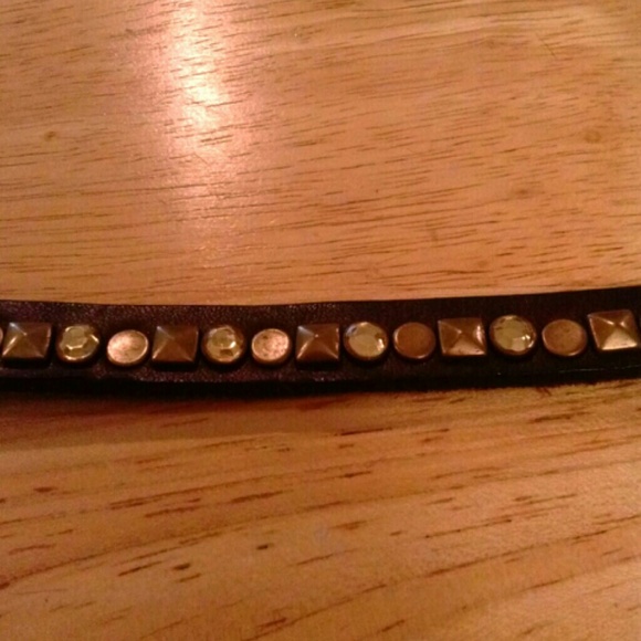 SALE! Studded leather belt - Picture 2 of 2