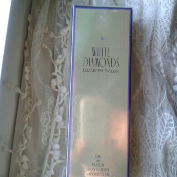 White Diamonds by Elizabeth Taylor