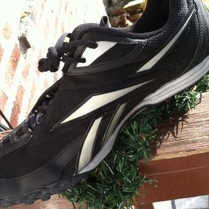 Reebok Shoes - REEBOK TRACK Reebok Shoes - REEBOK TRACK