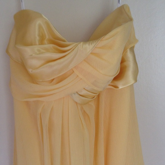 Beautiful chiffon yellow dress - Picture 3 of 3