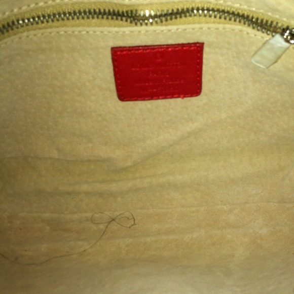 CLUTCH - Picture 3 of 4