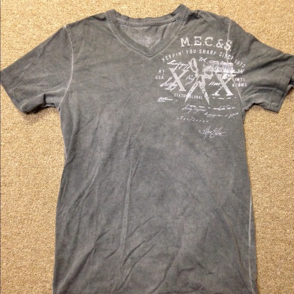 Ecko cut and sew t shirt v neck