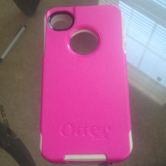 iPhone 4S otterbox used