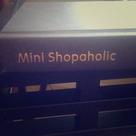 Mini Shopaholic. confessions of shopaholic series.