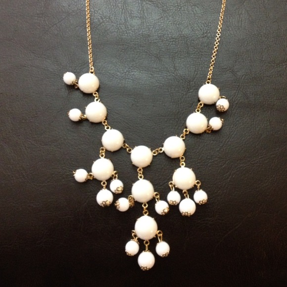 White mini bauble necklace