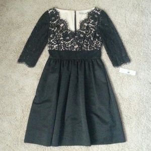 Beautiful dress for a holiday party!