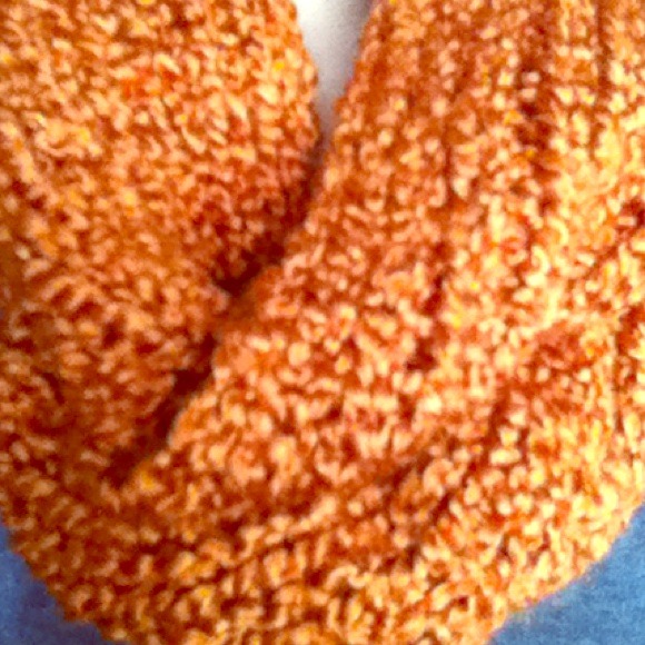 Infinity scarf