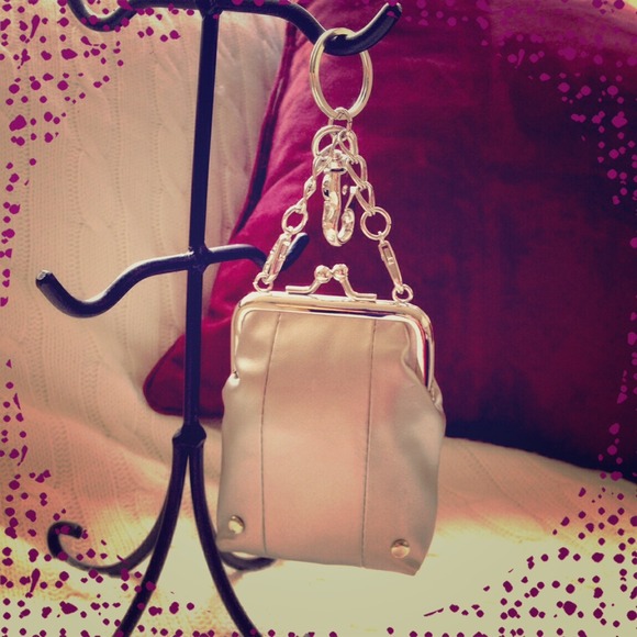 TOKYObay Pewter Colored 🌟NWOT🌟