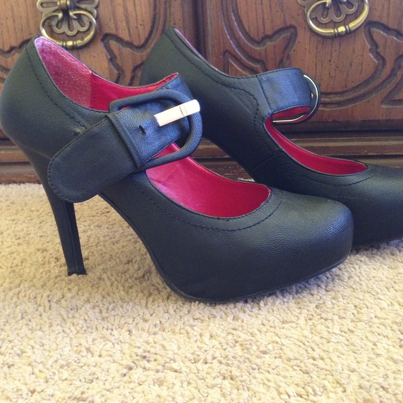 👠Black pumps 👠